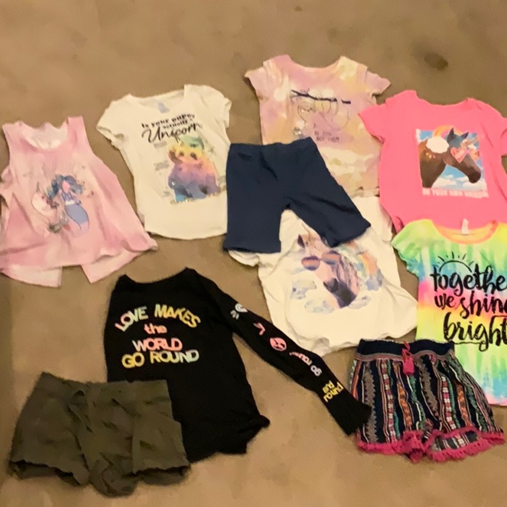 Girls bundle shirts and shorts size 8 & 10 like new